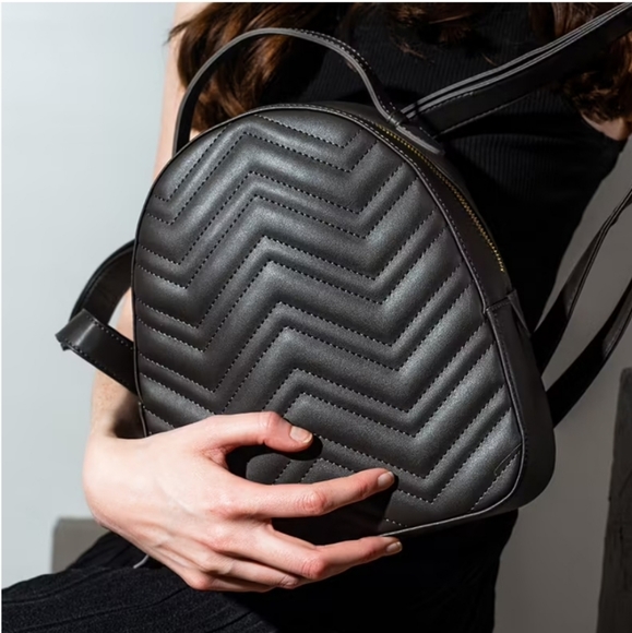 NWT🔹️HENNY & LEV Cara Quilted Backpack in Black - Picture 5 of 6